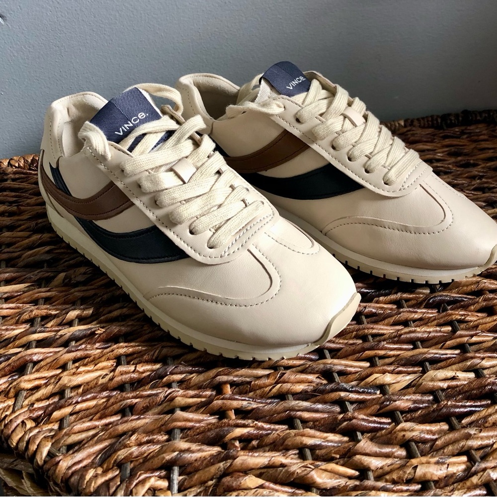 New Vince Oasis Sneakers - Picture 2 of 6